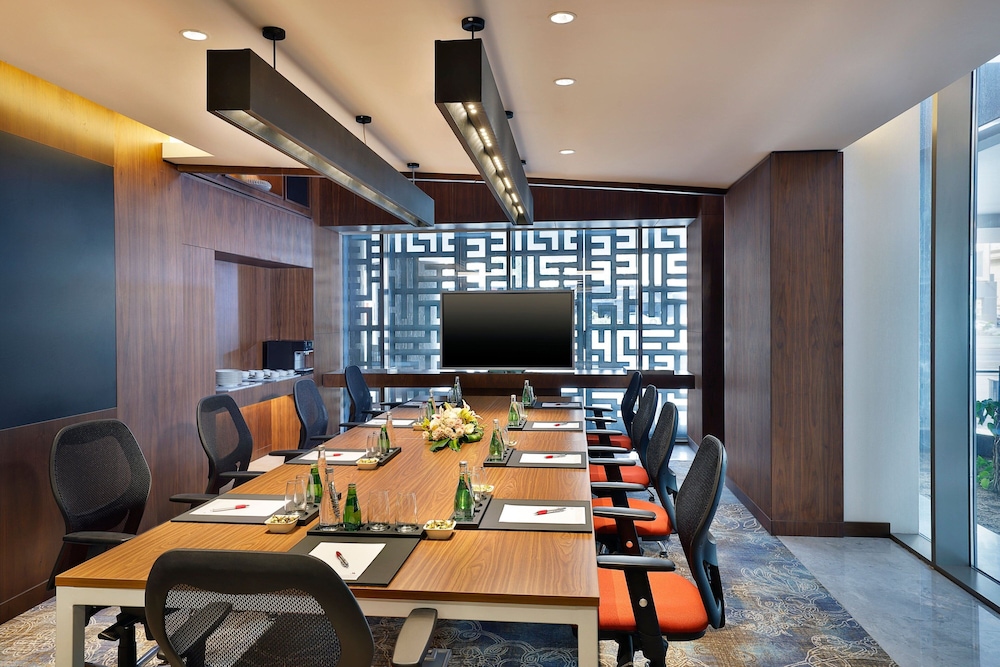 Jeddah Marriott Hotel Madinah Road 62/70