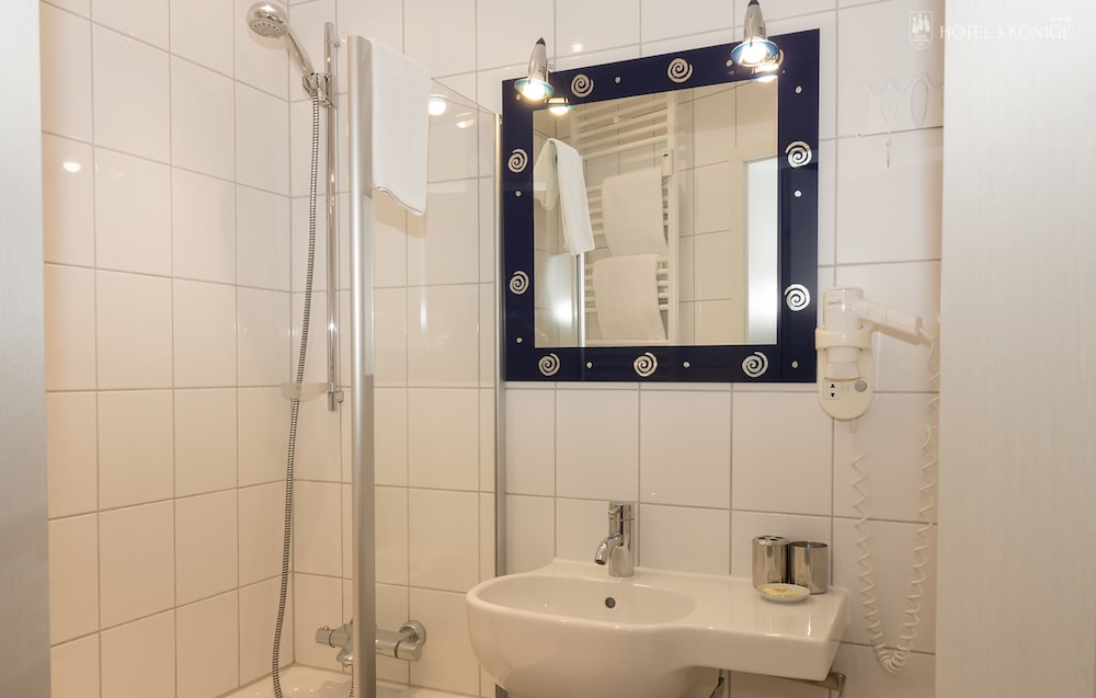 Hotel 3 Konige 48/50