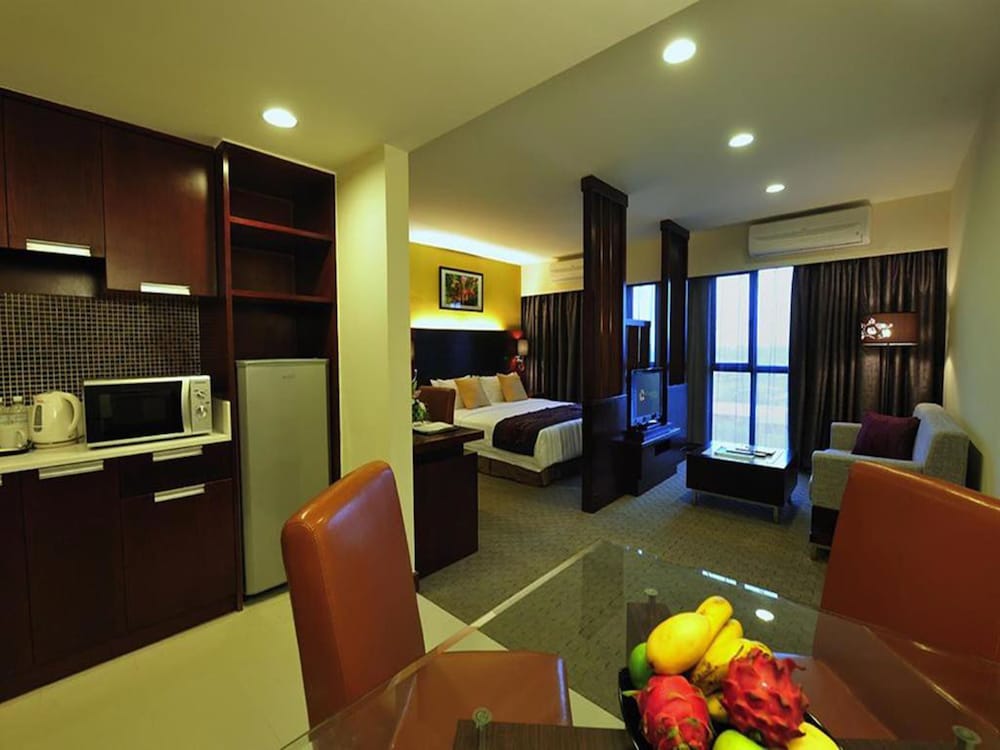 Ming Garden Hotel And Residences 49/69