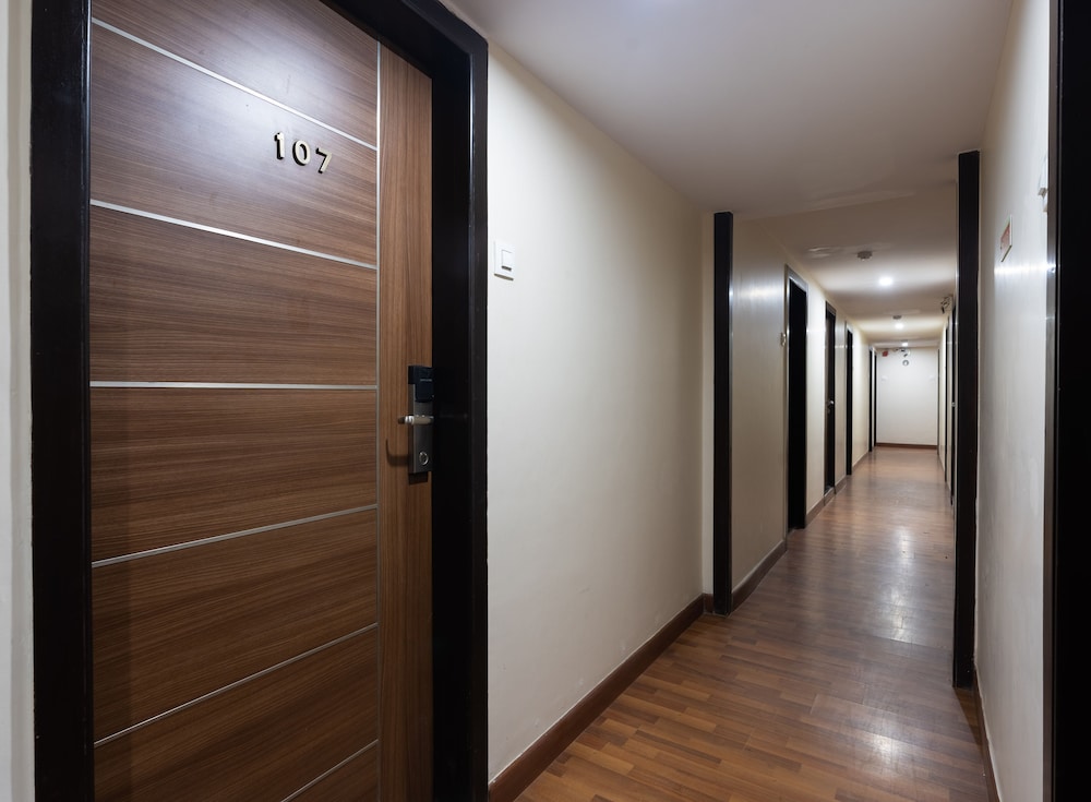 HOTEL AVON RUBY 35/54