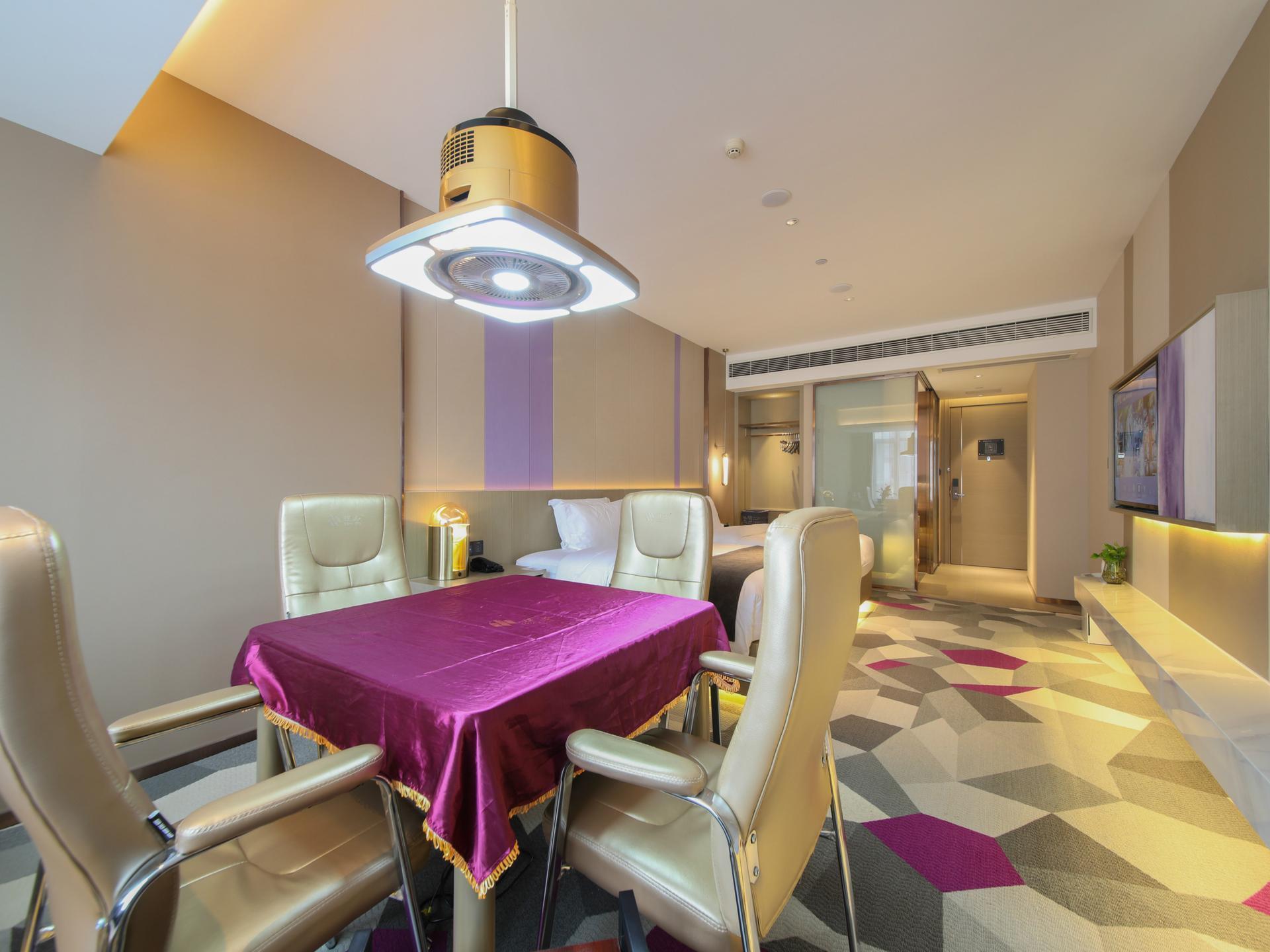 Lavande Hotel (Wuhan Optics Valley Technology Convention and Exhibition Center) 37/43
