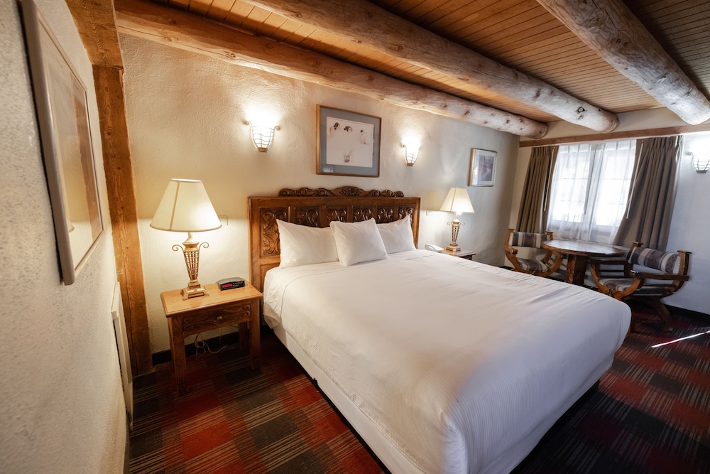 Sagebrush Inn Suites 36/81