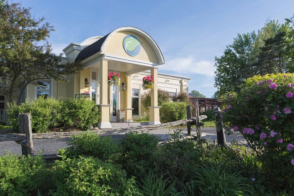 Auberge West Brome 2/65