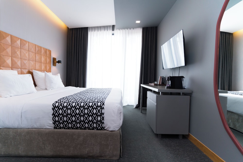 Amante Narikala Boutique Hotel 41/68