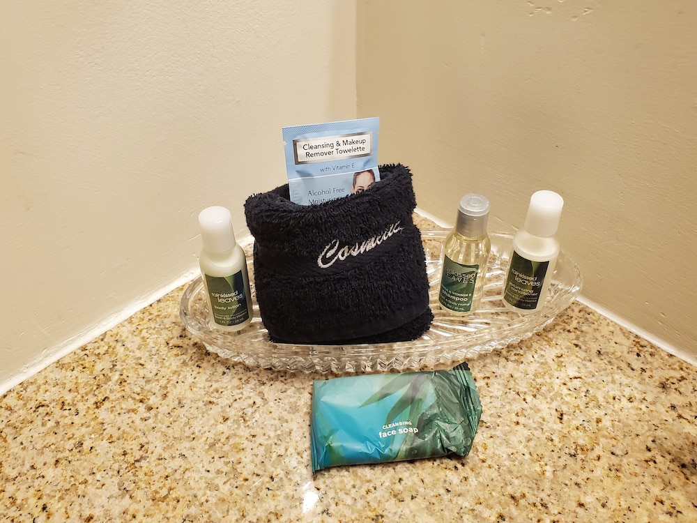 Fireside Inn And Suites 34/64