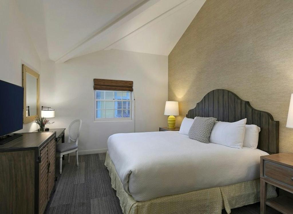 Garden Suite, King Bed