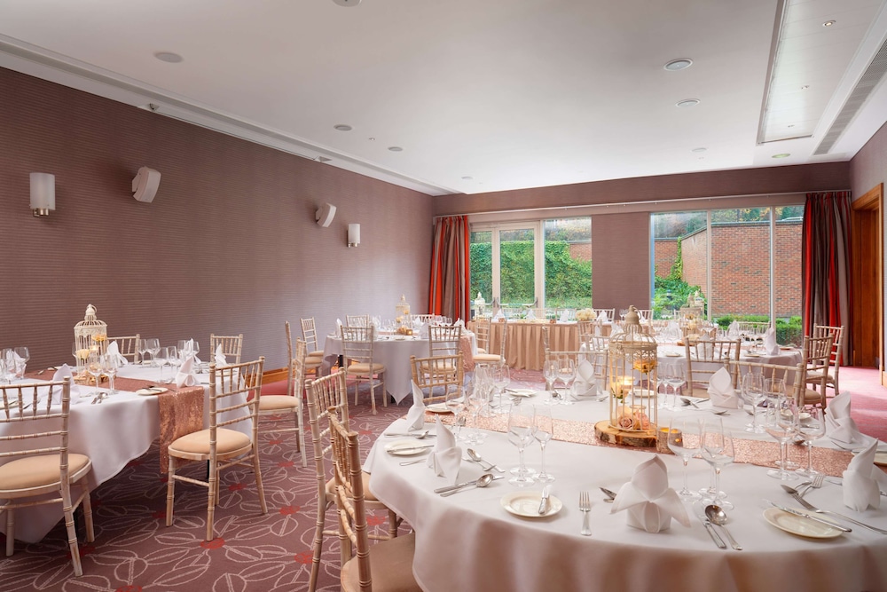Radisson Blu Hotel Durham 70/86