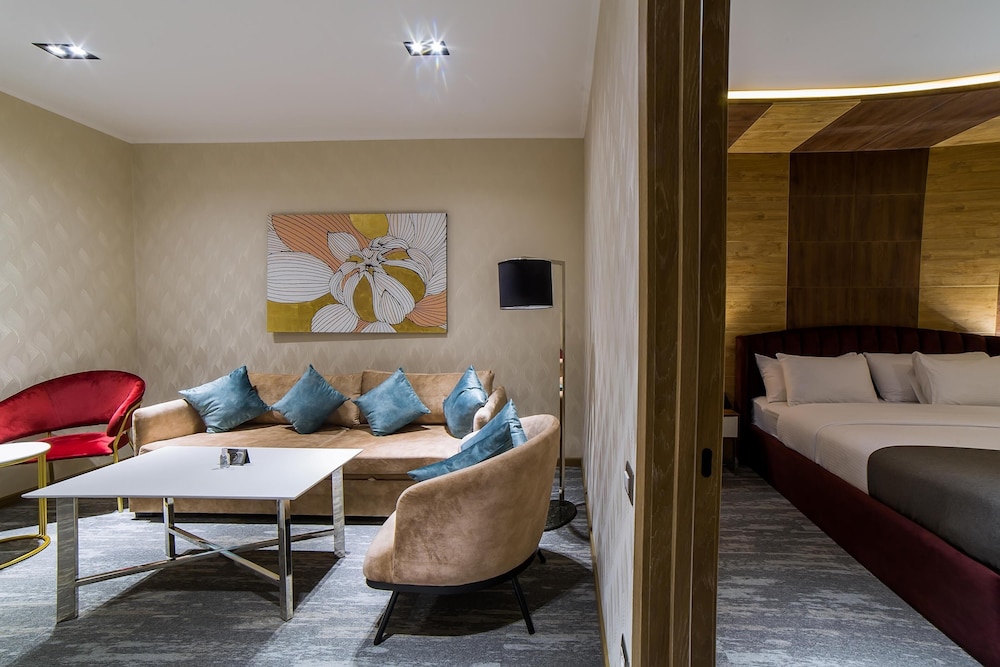 Panarams Tashkent Hotel a Member of Radisson Individuals 32/48