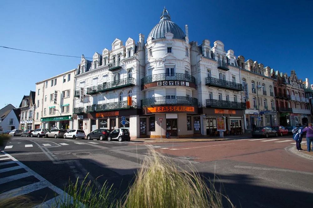 Hotel De La Terrasse 1/30