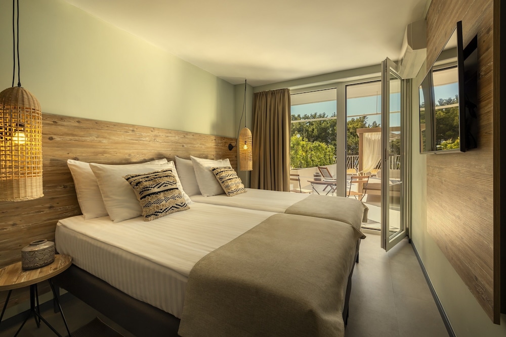 [PLACES] Hvar by Valamar 6/65