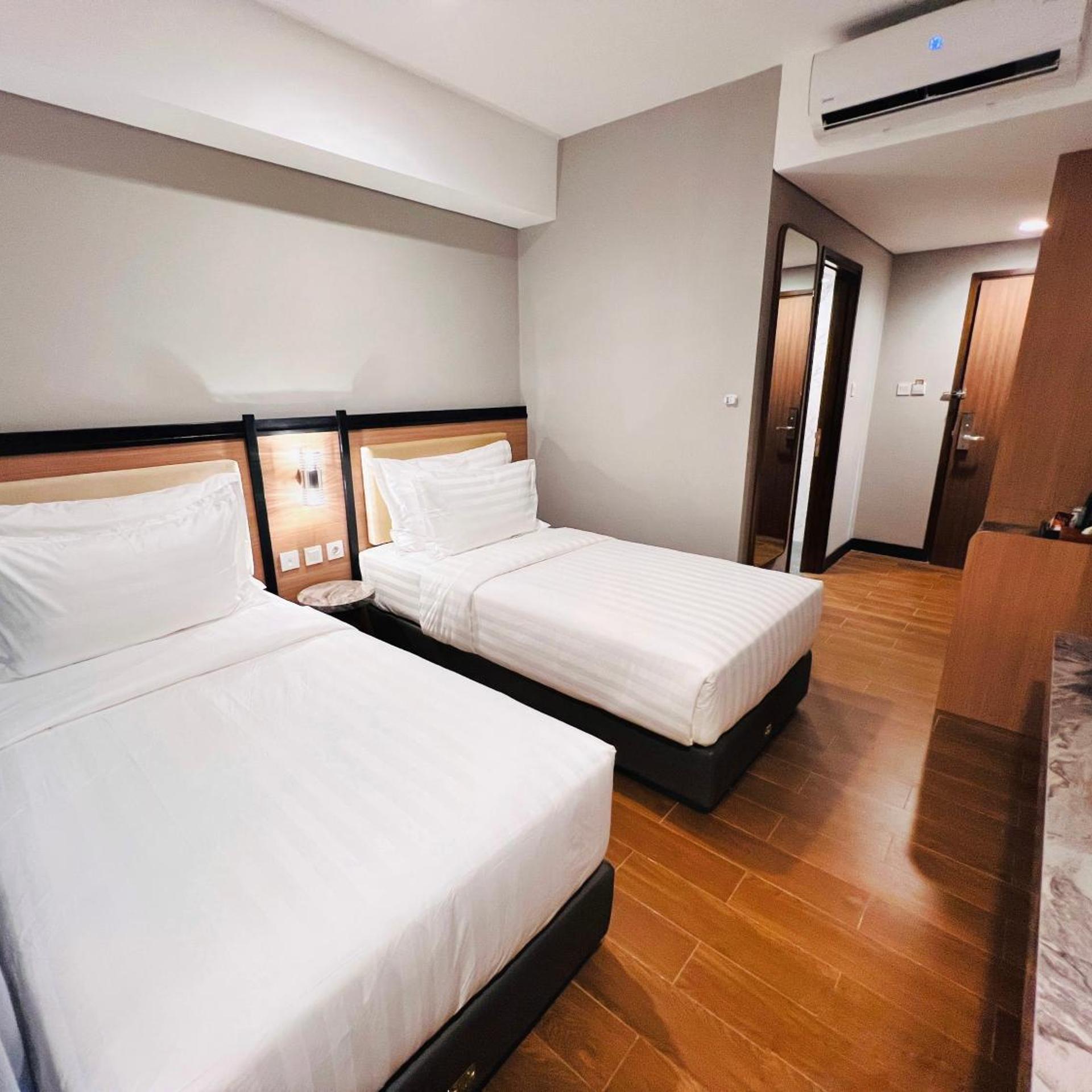 dprimahotel Airport Sultan Hasanuddin Makassar 13/26