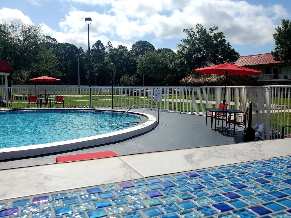 Vero Beach Inn & Suites 70/79