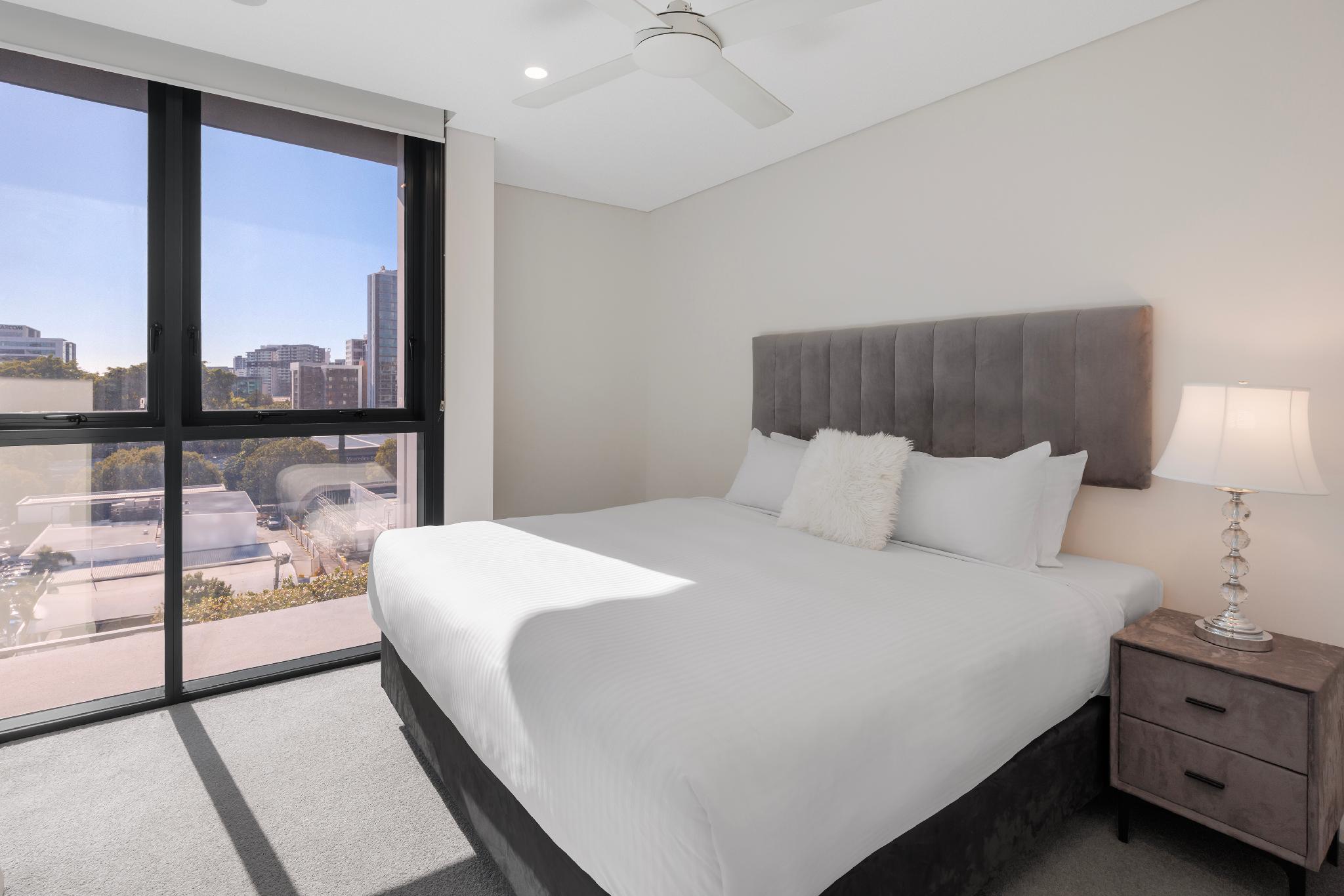 2 BEDROOMS, APARTMENT