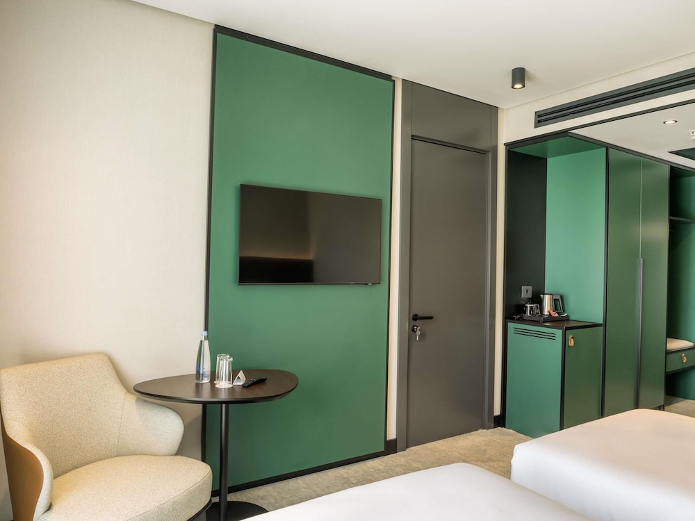Standard Twin Bed, Novotel Tbilisi Center 10/10