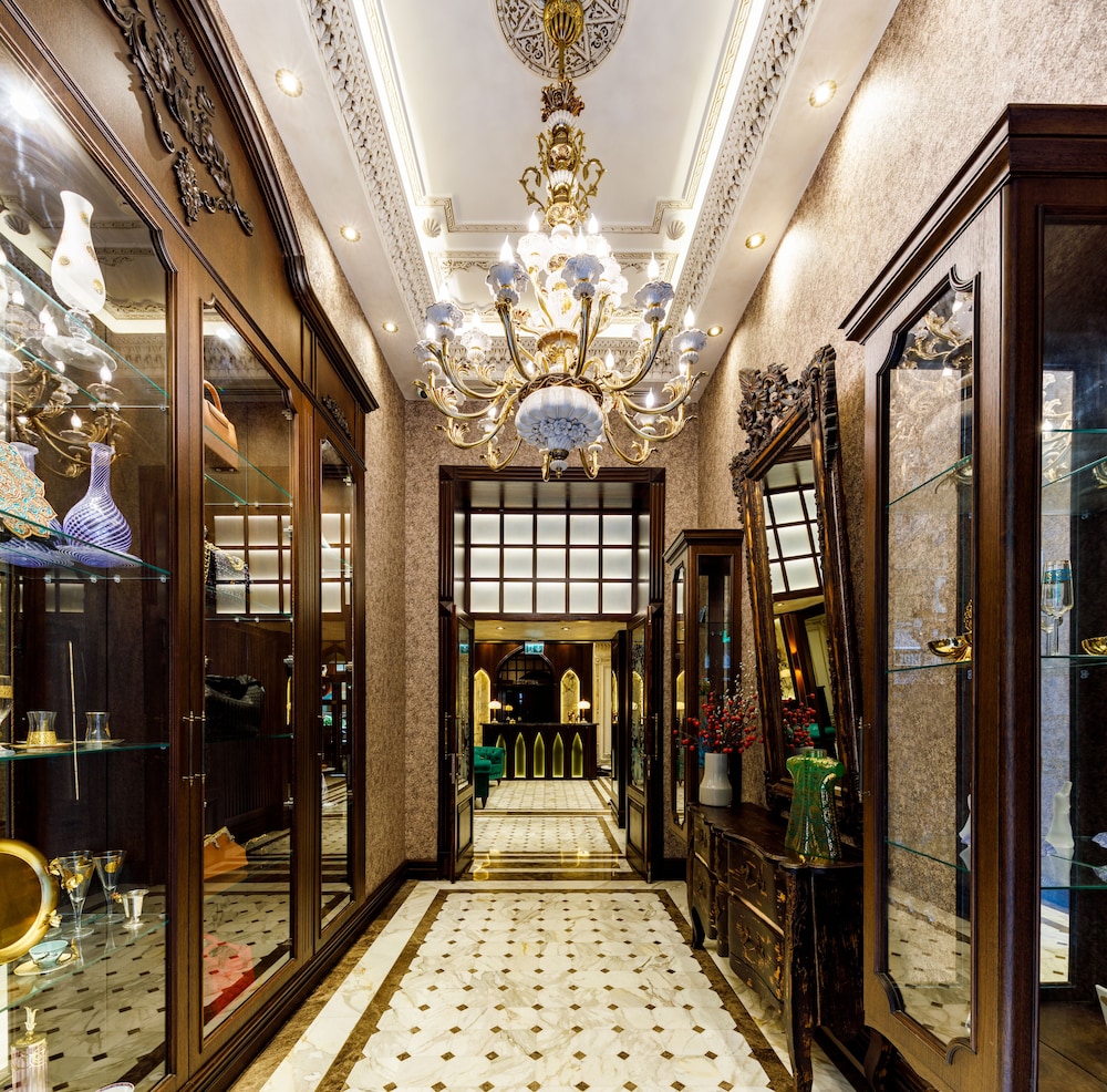 Cronton Design Hotel 11/50