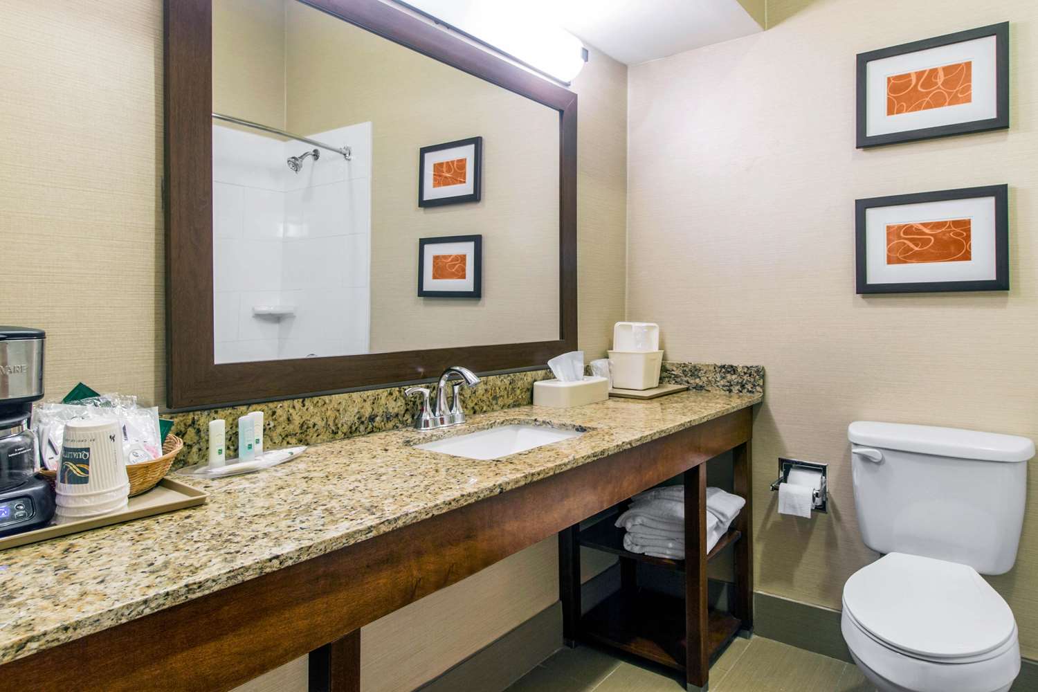 Quality Suites Corbin North 13/13