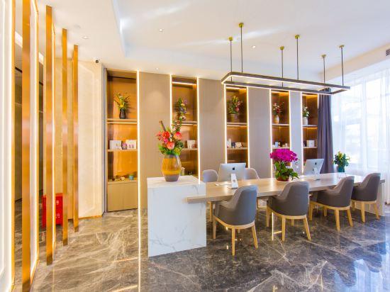 Lavande Hotel (Beijing ABP) 47/52
