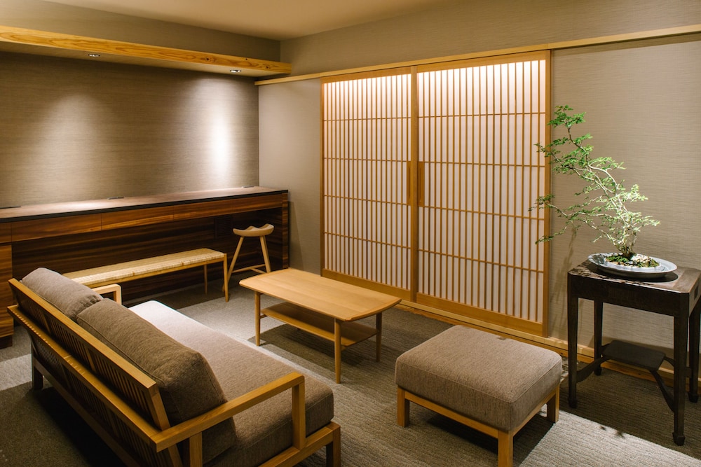Higashiyama Shikikaboku 37/51