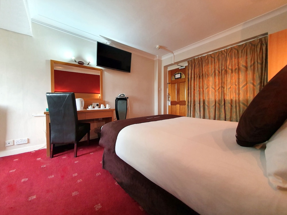 Apollo Hotel 8/44