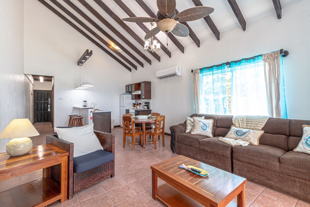 Tres Cocos Resort 48/67