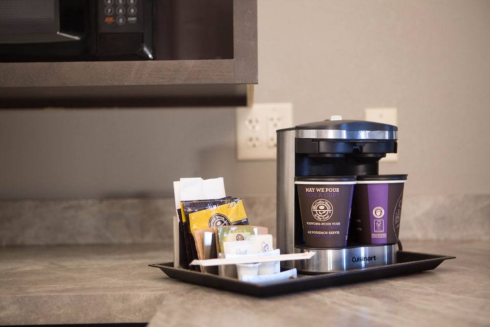 Doubletree By Hilton Bloomington 28/76