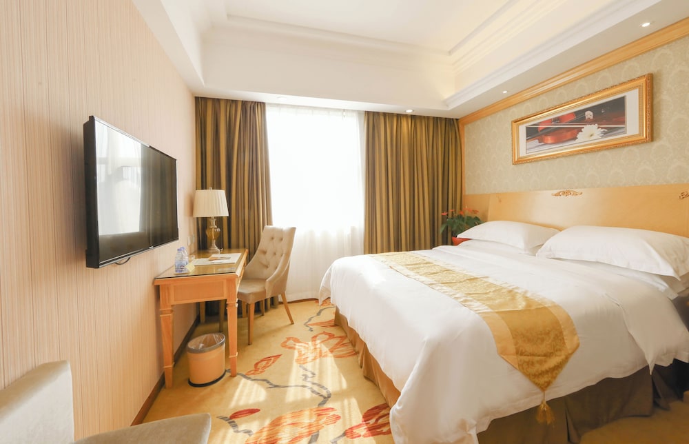 Vienna 3 Best Hotel (Guangzhou Convention & Exhibition Center Chigang Road) 30/55