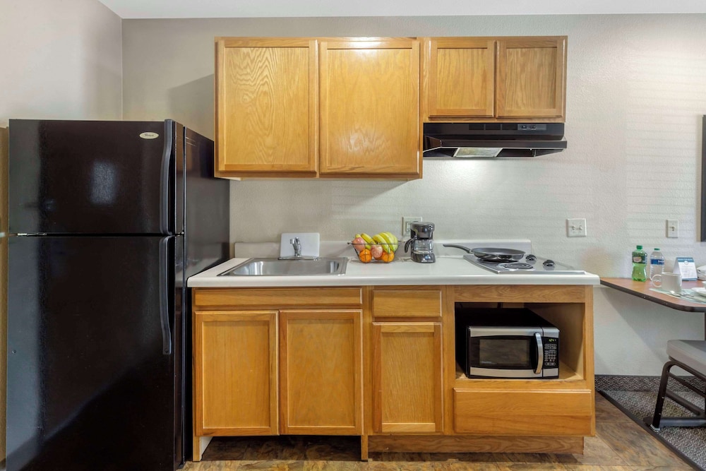WoodSpring Suites Raleigh Garner 10/15
