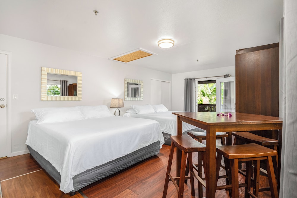 Paradise Bay Resort 26/74