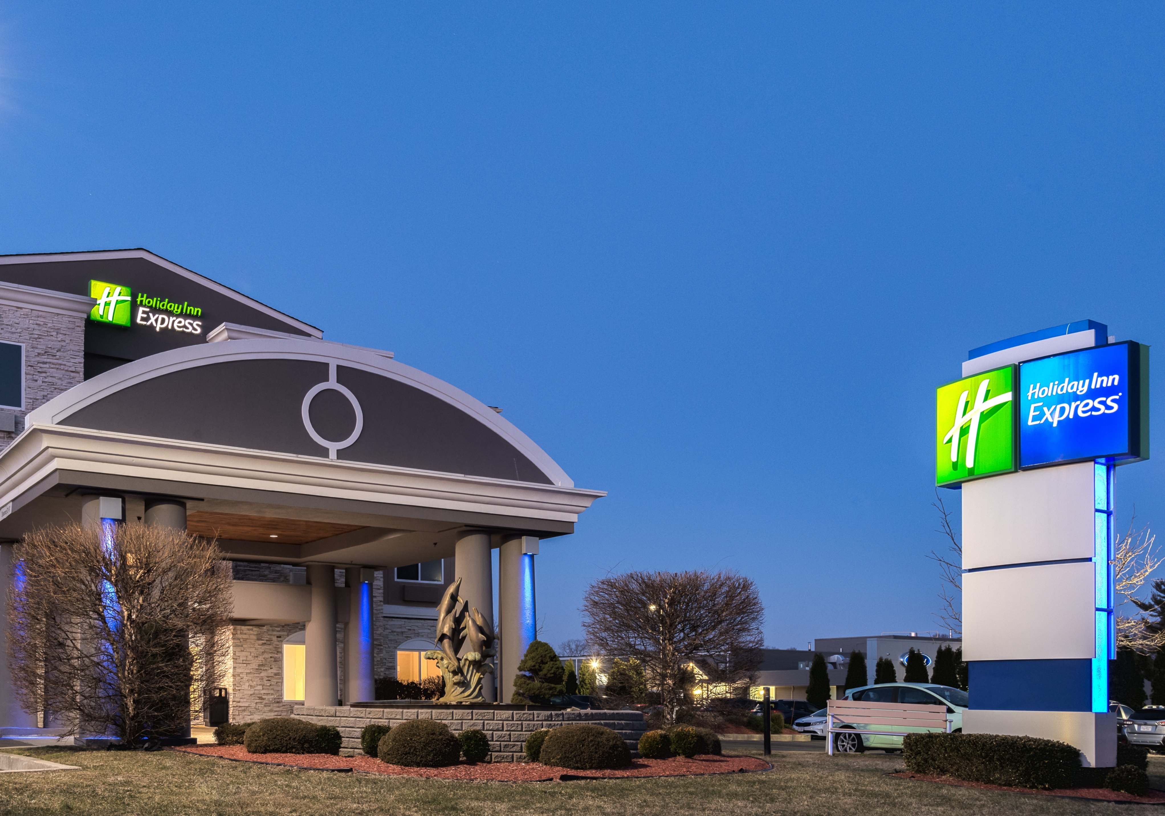 Holiday Inn Express Branford-New Haven 3/59
