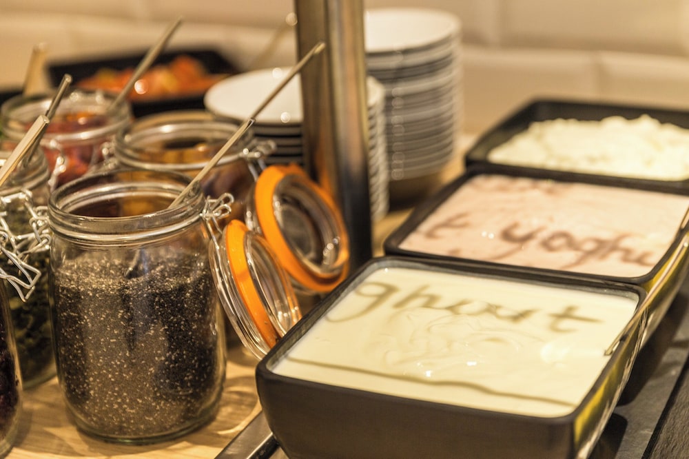 Holiday Inn - the niu, Dairy Haarlem by IHG 31/58
