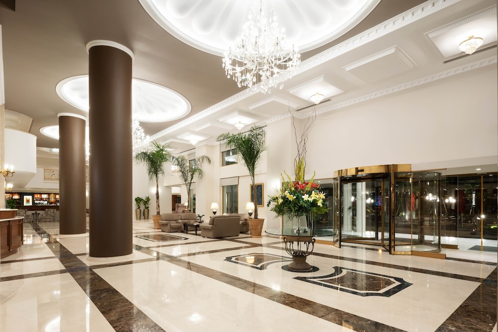 Grand Hotel Palace 38/39