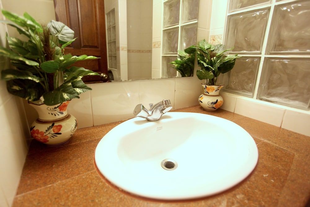 Paradise Inn photo3