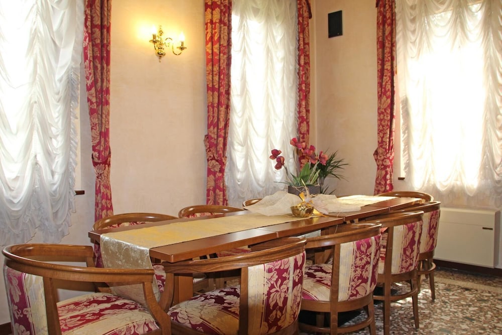 Park Hotel Villa Leon D Oro 43/60