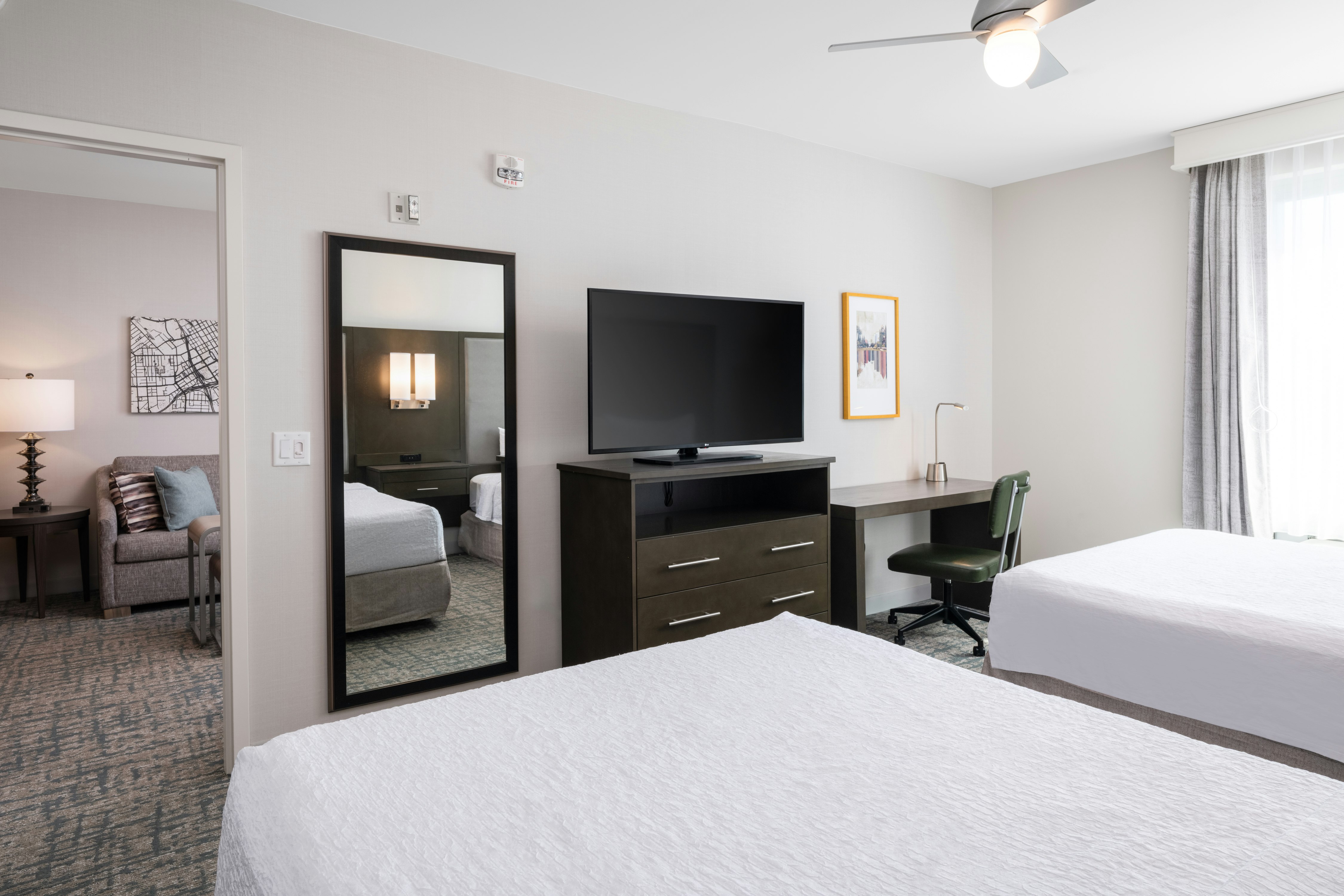 SUITE, 2 QUEEN BEDS, ACCESSIBLE
