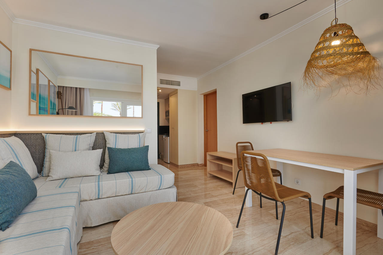 Grupotel Mar De Menorca 15/31
