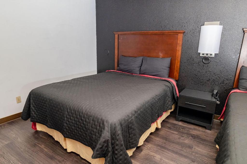 Deluxe, Double Bed