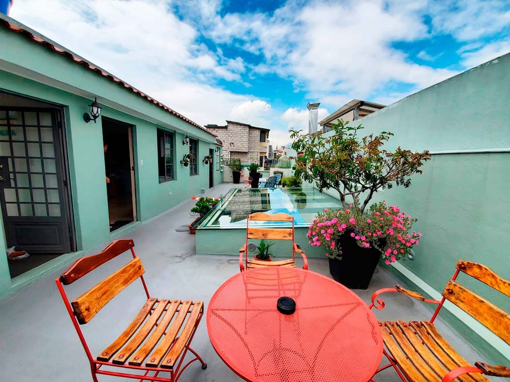 CASA JOAQUIN BOUTIQUE HOTEL 71/74