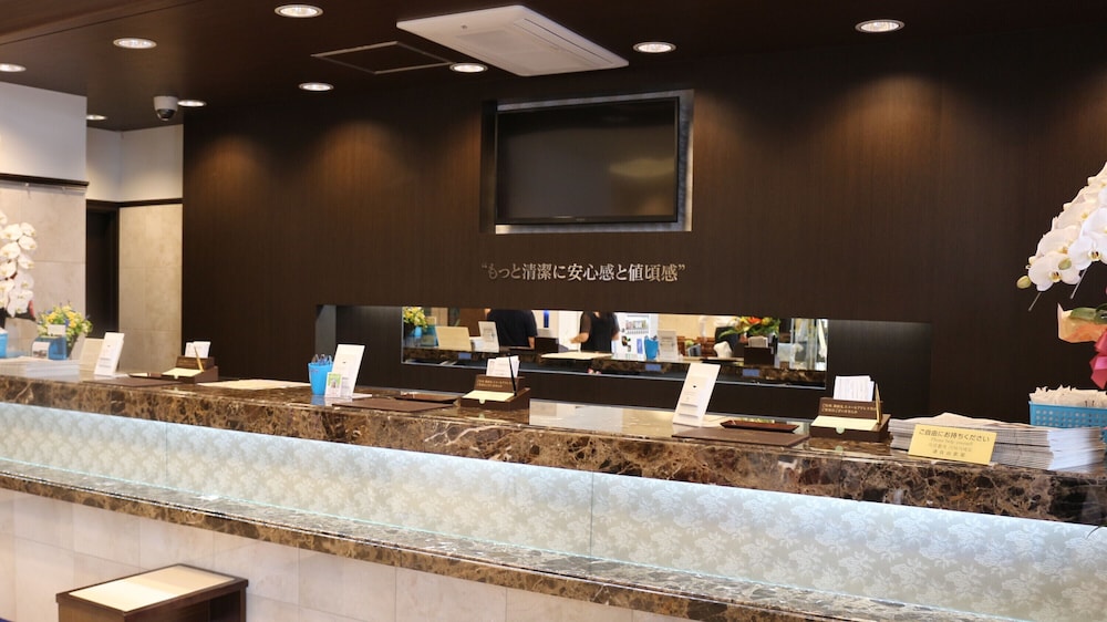 Toyoko Inn Osaka Namba Nipponbashi 51/56
