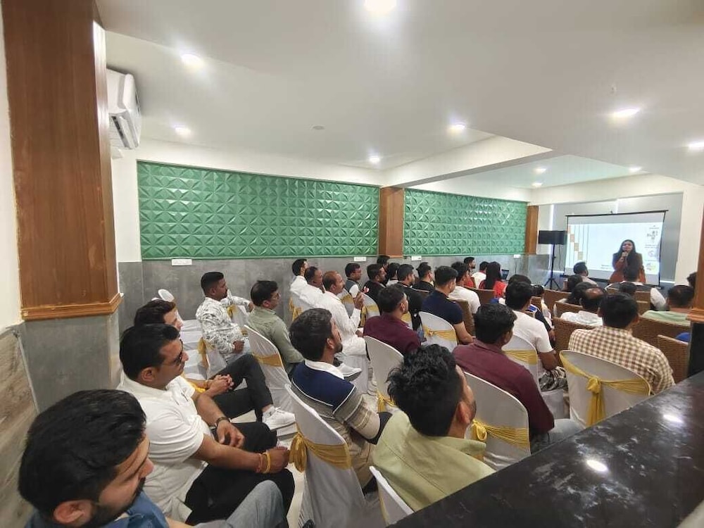 Grand Continent Anjuna A Sarovar Portico Affiliate Hotel 45/60