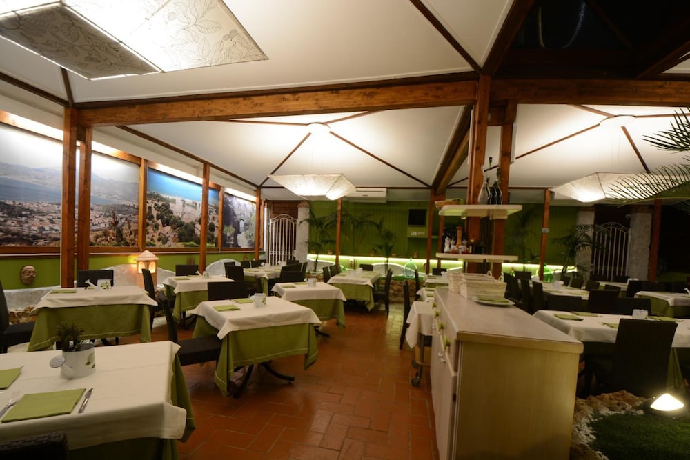 Hotel Porta Rosa 26/42