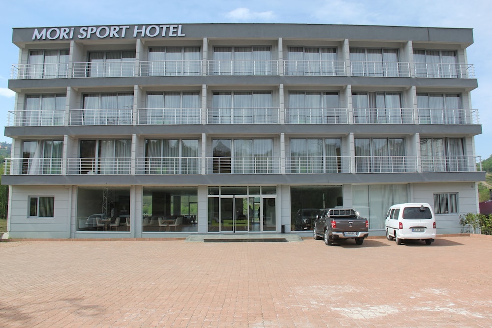 Mori Sport Hotel 6/35