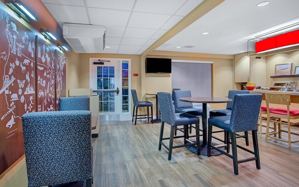 TownePlace Suites by Marriott Knoxville Cedar Bluff 19/24