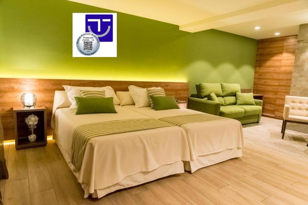 جناح، Hotel Venta Baños 3/3