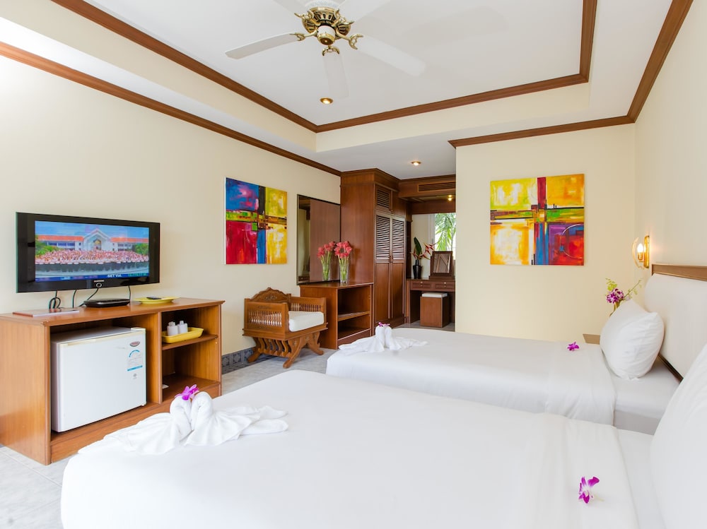 Serenity Lakeside Resort 30/69