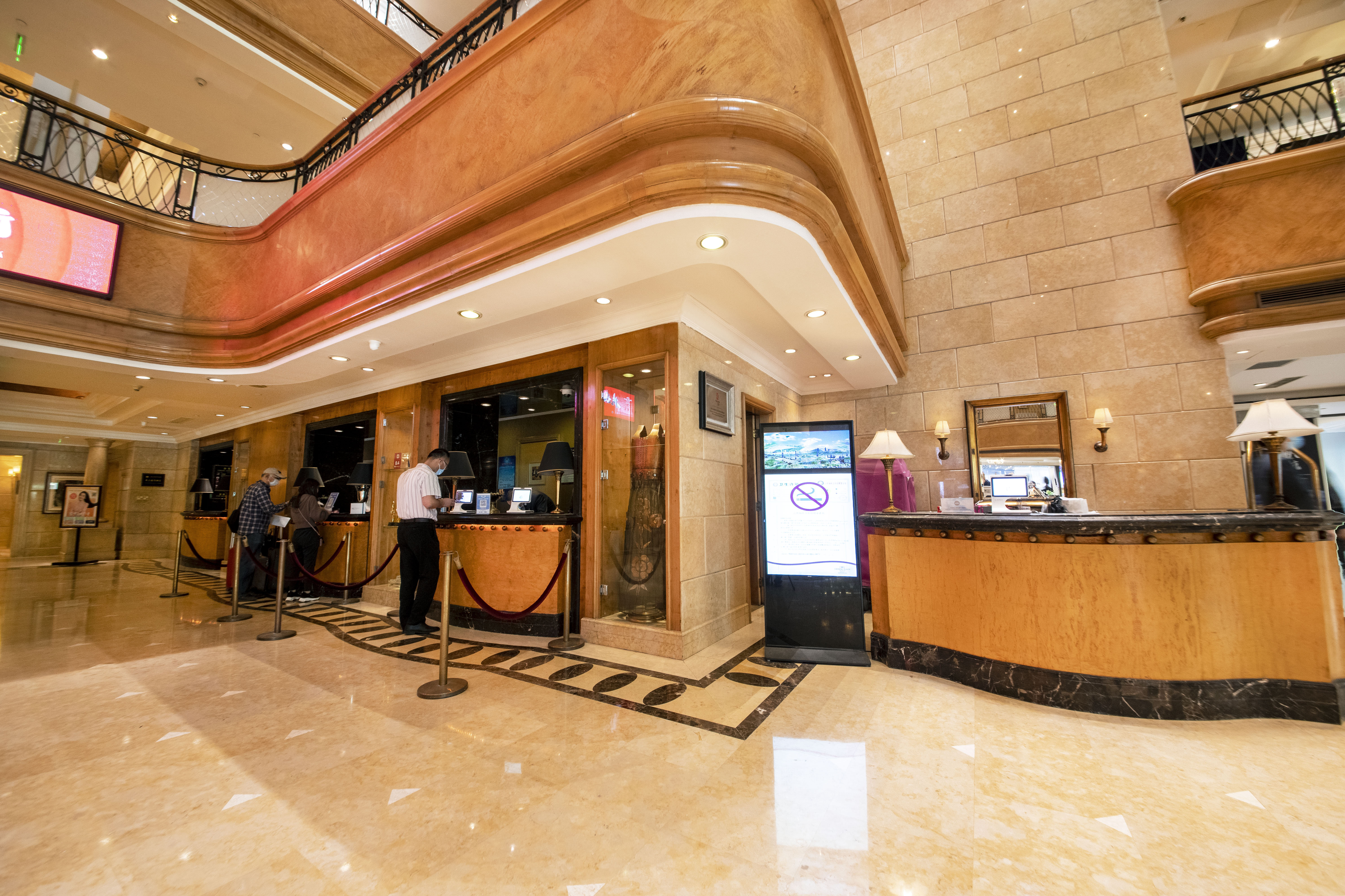 Crowne Plaza Hotel Qingdao 7/50