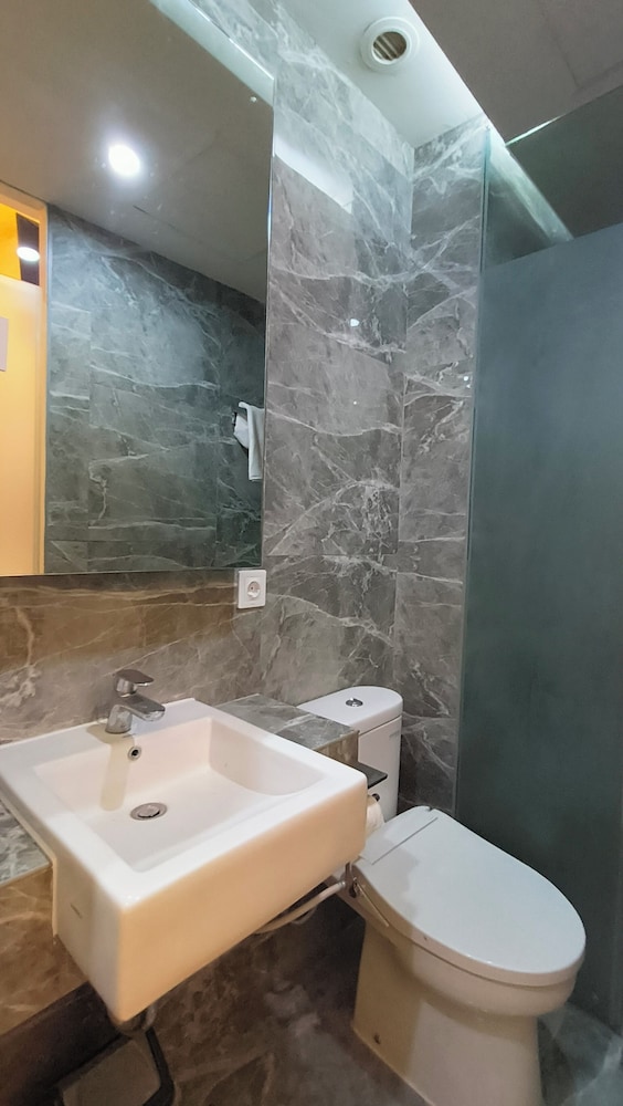 Smart Hotel Thamrin Jakarta 73/74