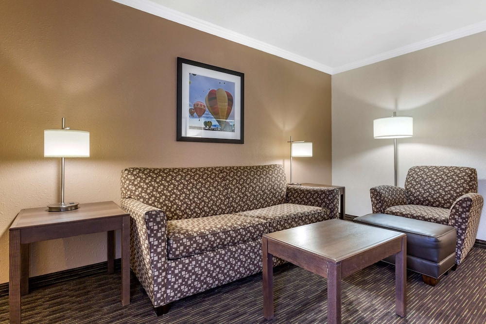 Best Western Airport Albuquerque Inn Suites Hotel & Suites 26/40