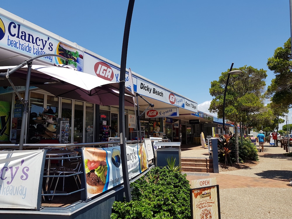 PORTOBELLO BY THE SEA 3/46