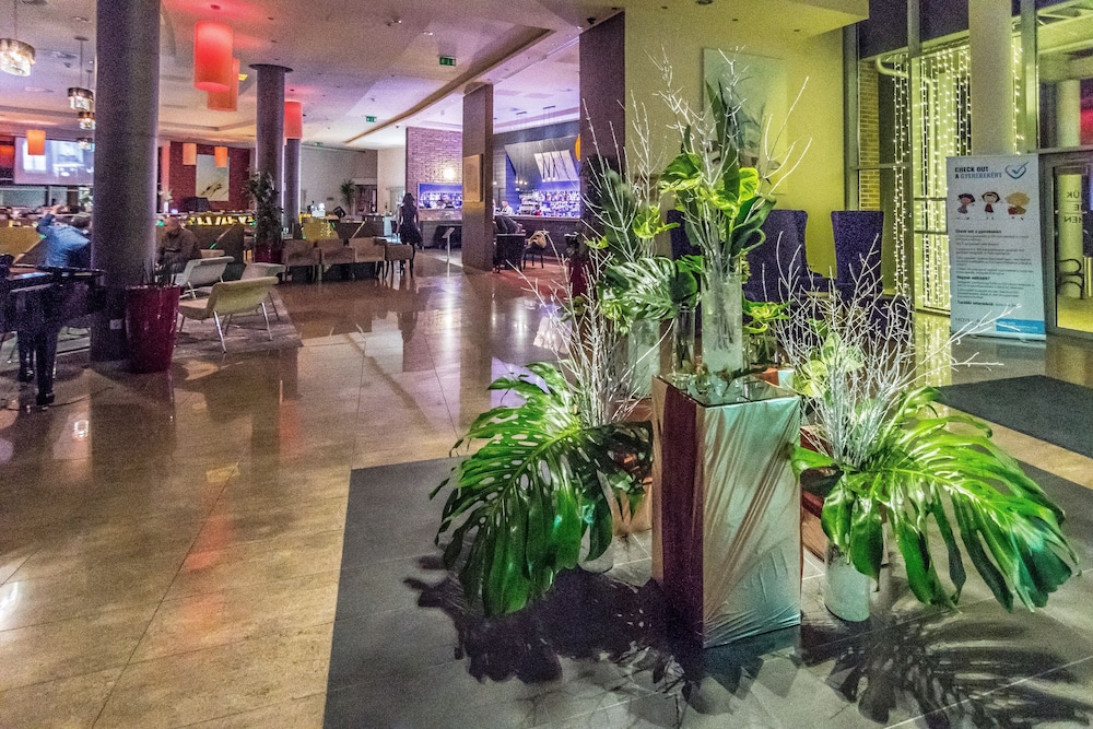 Azur Premium Wellness And Conference 6/50