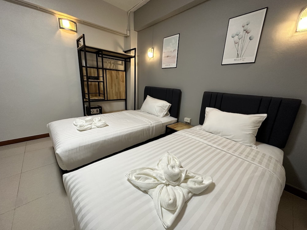 Golden Nest Hotel Suvarnabhumi 6/15